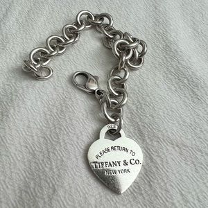 Tiffany & Co Return to Tiffany Bracelet